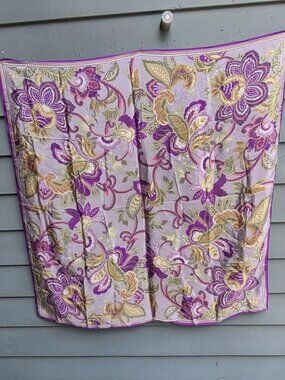 Oscar de la Renta Gray Purple Paisley SILK Scarf